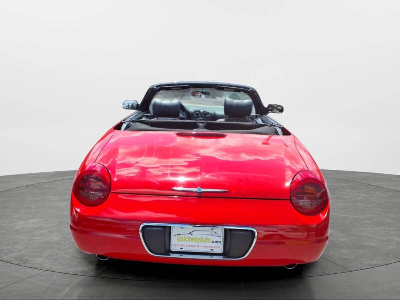 2003 Ford Thunderbird