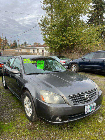 2005 Nissan Altima for sale at Issy Auto Sales in Portland OR