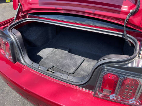 2006 Ford Mustang GT Deluxe