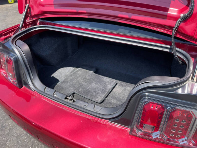 2006 Ford Mustang GT Deluxe