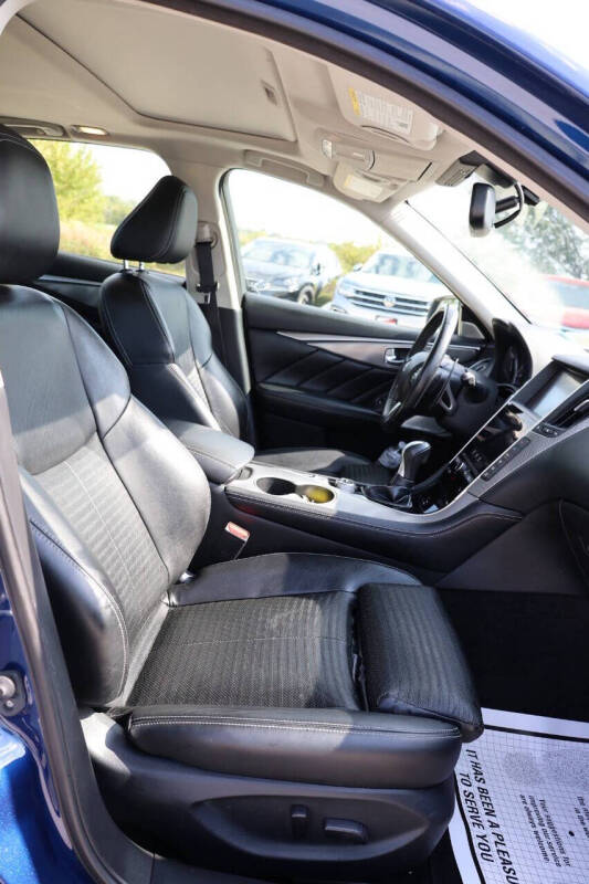 2017 Infiniti Q50 Red Sport 400