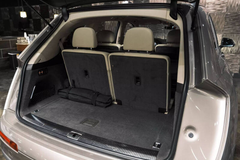 2017 Audi Q7 3.0T quattro Prestige