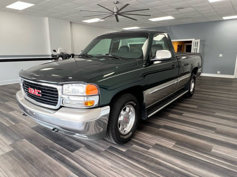 2001 GMC Sierra 1500 for sale at North Nine Auto Sales in Middletown IN