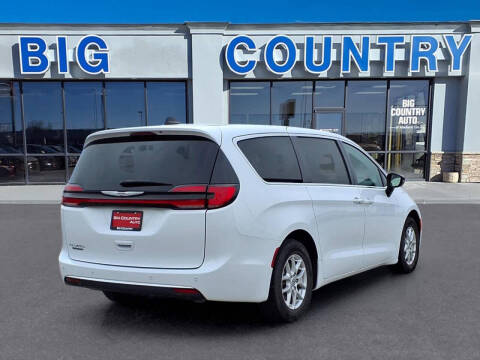 2024 Chrysler Pacifica Touring L