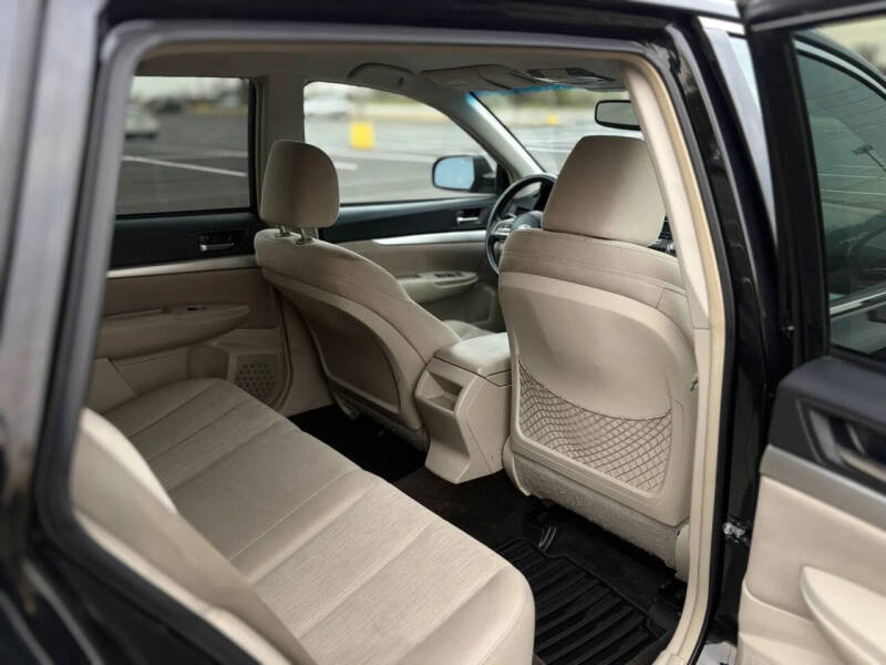 2013 Subaru Outback 2.5i Premium