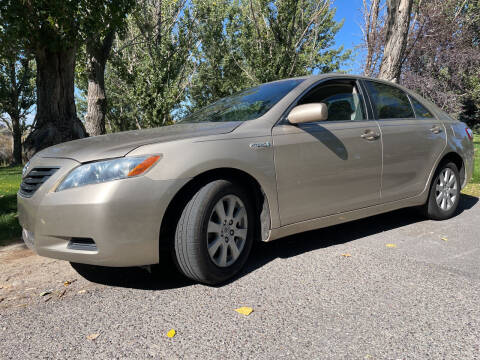 2007 Toyota Camry Hybrid for sale at BELOW BOOK AUTO SALES in Idaho Falls ID