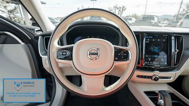 2023 Volvo XC60 B5 Core