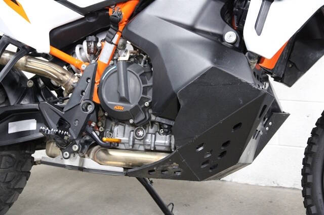 2022 KTM 890 ADVENT