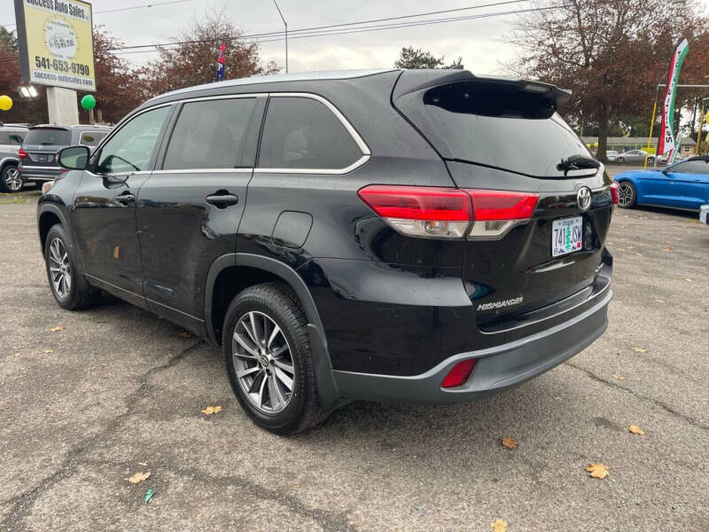 2017 Toyota Highlander