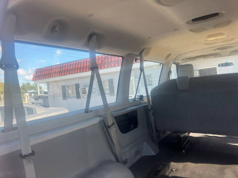 2009 Ford E-Series E-350 SD XLT