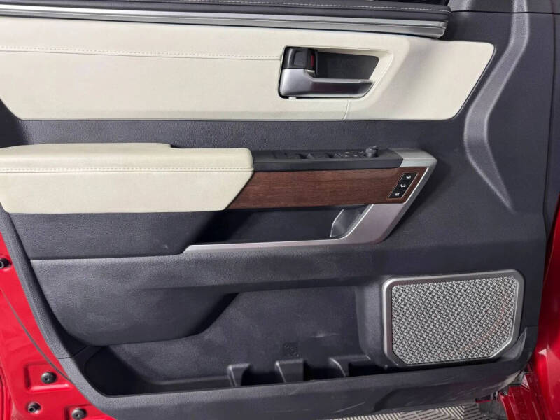 2023 Toyota Sequoia Capstone