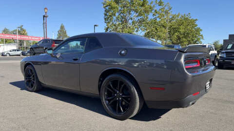 2016 Dodge Challenger SXT