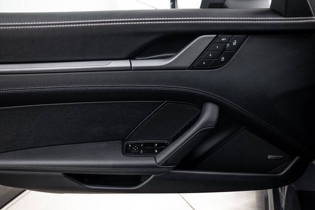 2026 Porsche 911 Carrera