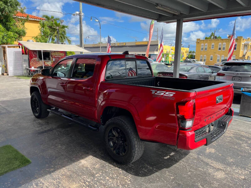 2021 Toyota Tacoma SR photo 4