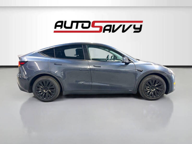 2024 Tesla Model Y Long Range
