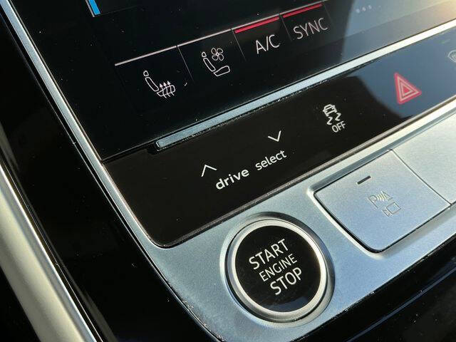 2026 Audi Q8 quattro Premium Plus 55 TFSI