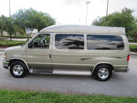 2014 Ford E-Series E-150