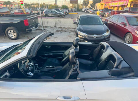 2017 Ford Mustang EcoBoost Premium