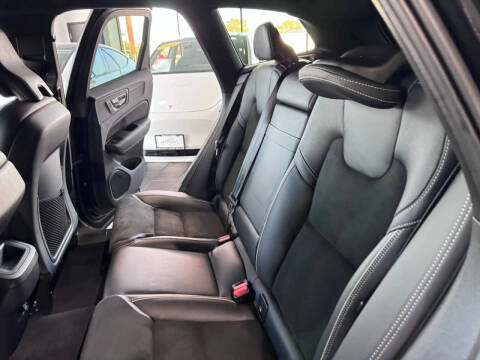 2019 Volvo XC60 T5 R-Design