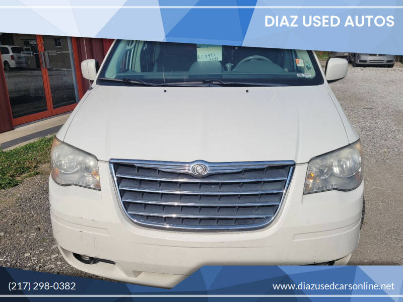 2010 Chrysler Town and Country for sale at Diaz Used Autos in Danville IL