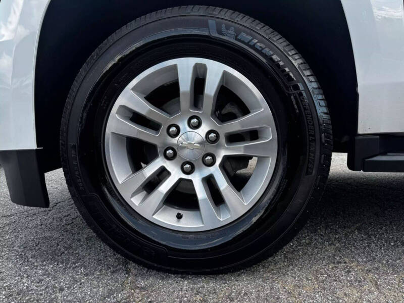 2019 Chevrolet Suburban LT