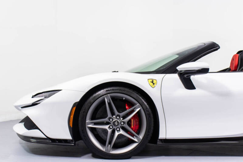 2024 Ferrari SF90 Spider