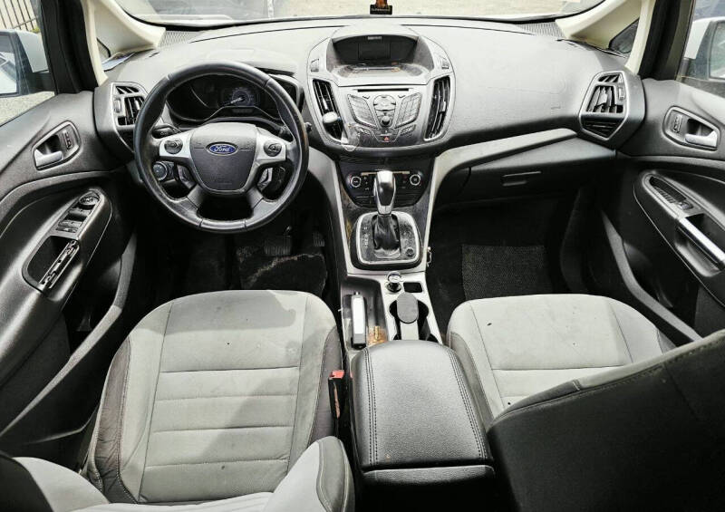 2013 Ford C-MAX Hybrid SE
