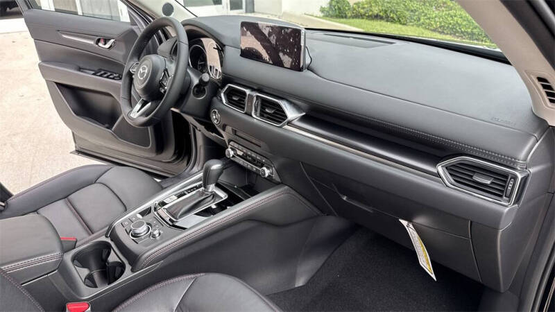 2025 Mazda CX-5 2.5 S Carbon Edition