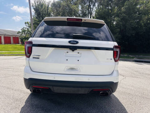 2016 Ford Explorer Sport