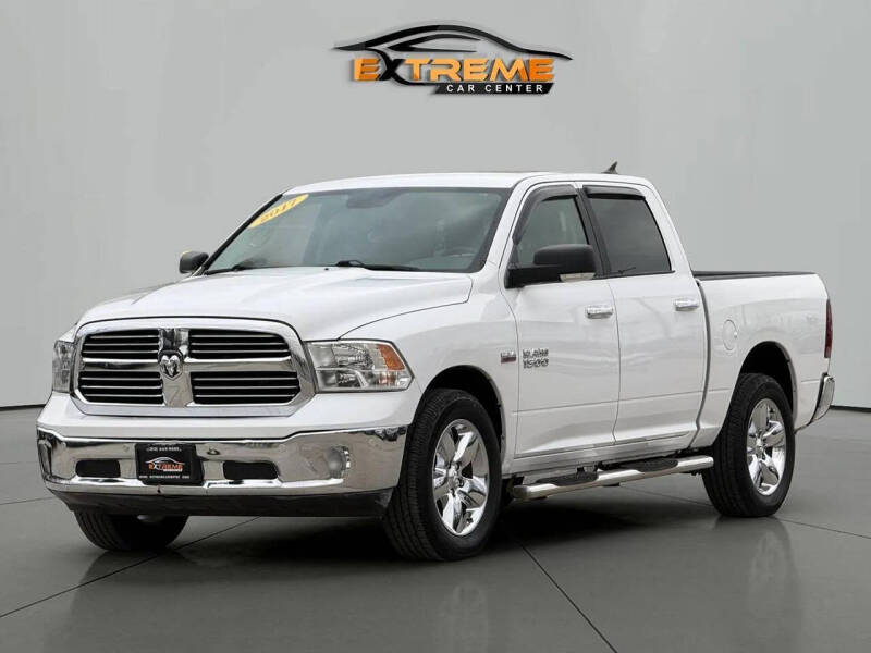 2017 RAM 1500 SLT
