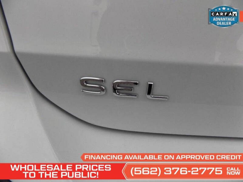 2024 Volkswagen Taos SEL 4Motion