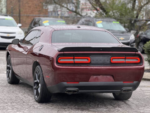 2020 Dodge Challenger SXT