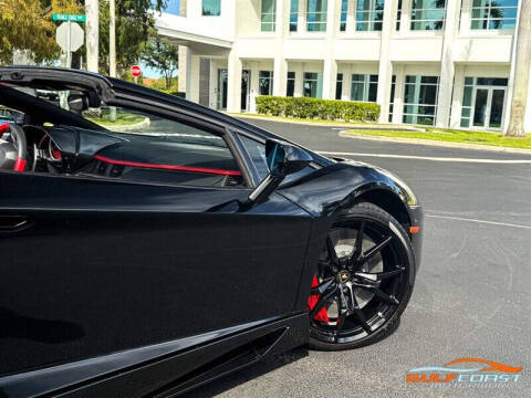 2016 Lamborghini Aventador LP 700-4