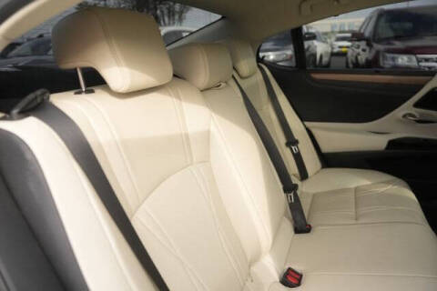 2024 Lexus ES 350 Ultra Luxury