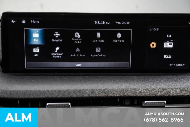 2023 Genesis GV70 2.5T Standard