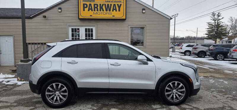 2019 Cadillac XT4 for sale at Parkway Motors in Springfield IL