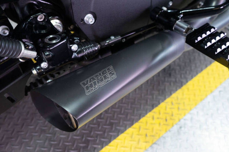 2020 Harley-Davidson Roadster