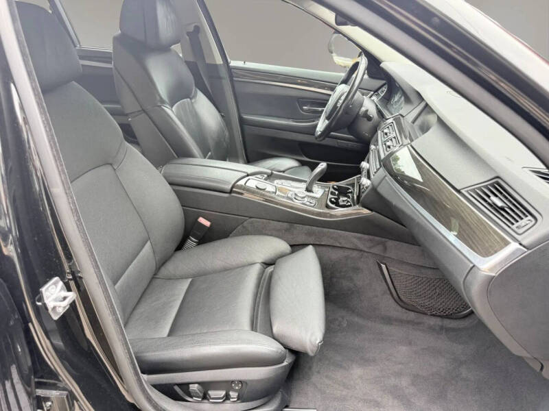 2011 BMW 5 Series 535i