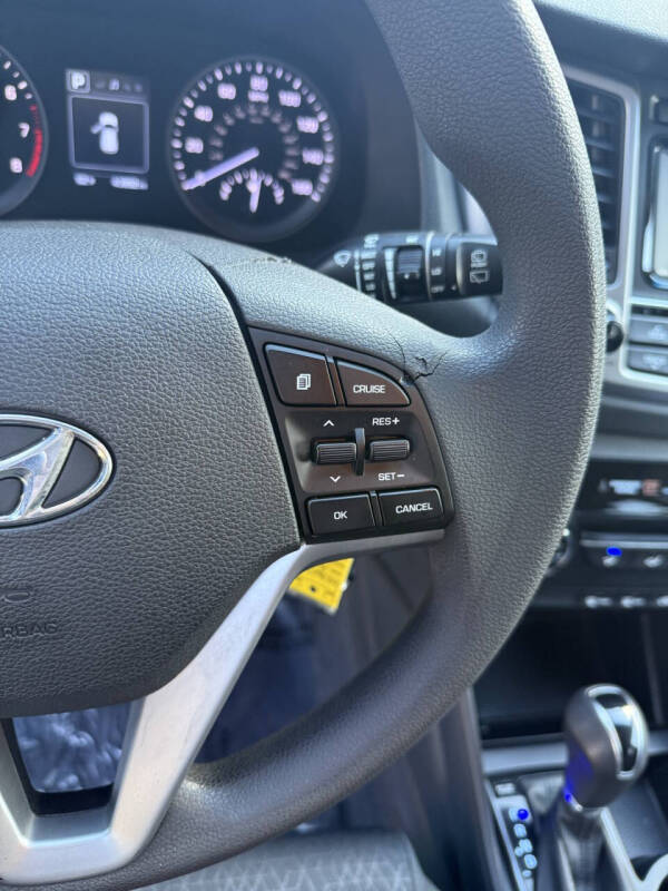 2017 Hyundai Tucson SE