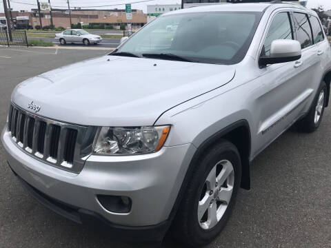 2011 Jeep Grand Cherokee for sale at MAGIC AUTO SALES in Little Ferry NJ