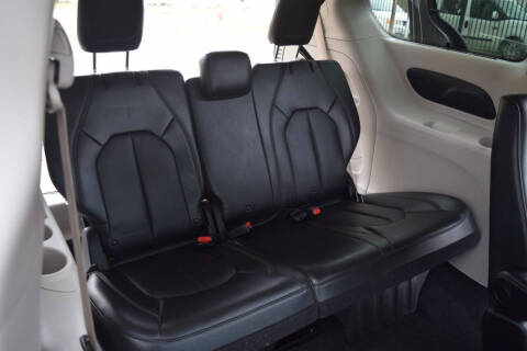 2018 Chrysler Pacifica Touring L