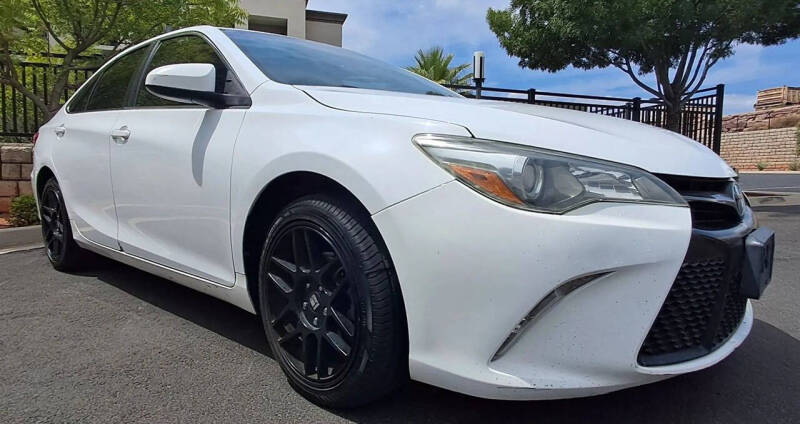 2017 Toyota Camry SE