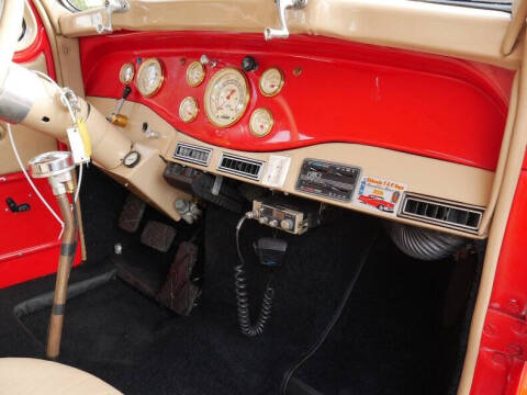 1948 Diamond T Truck