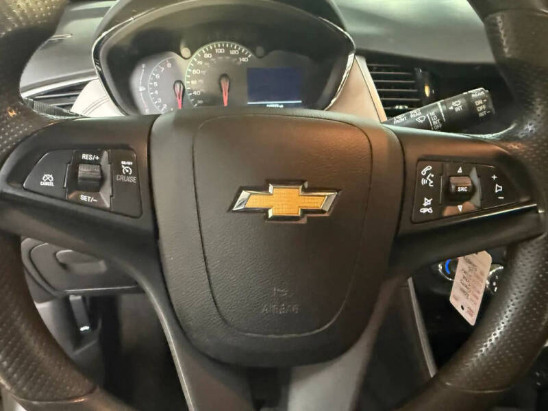 2022 Chevrolet Trax LS