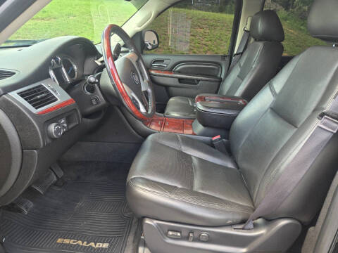 2014 Cadillac Escalade Luxury