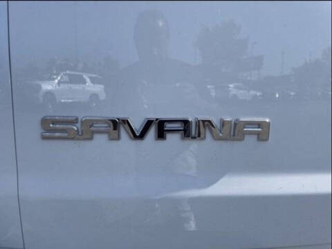 2025 GMC Savana 2500
