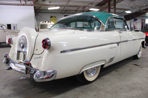 1954 Ford Crestline