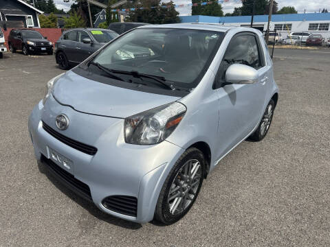 2014 Scion iQ 10 Series