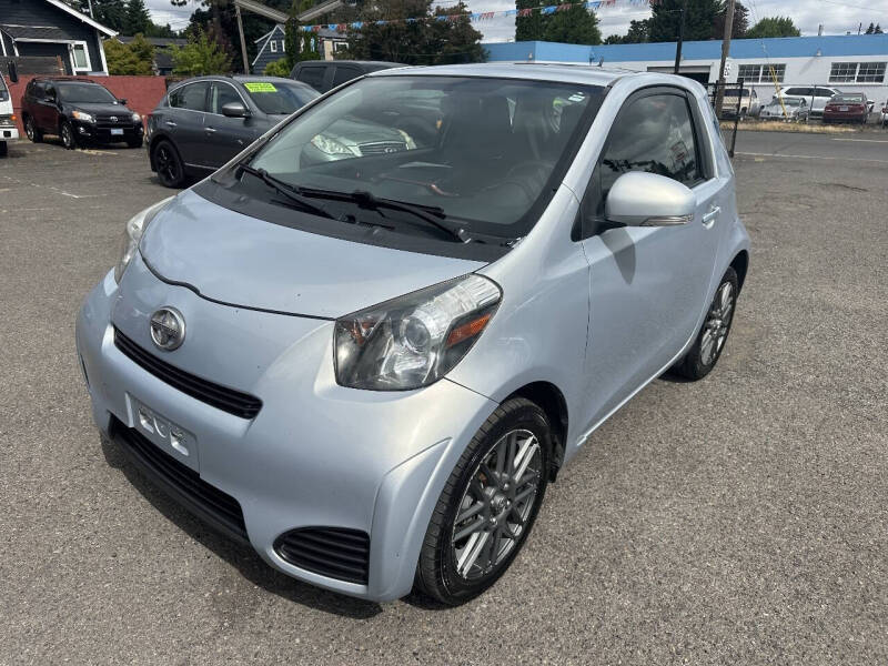 2014 Scion iQ 10 Series