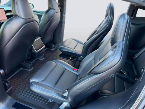 2023 Tesla Model X Plaid